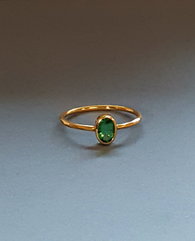 Green rock ring
